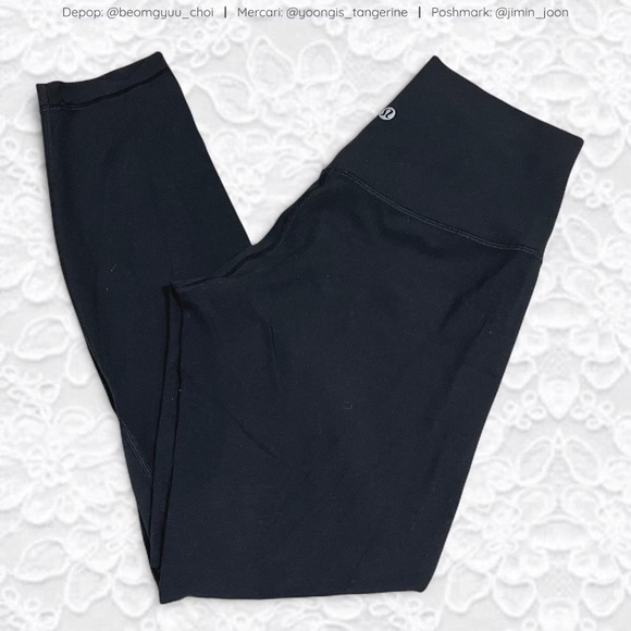 Black lululemon leggings 🖤 - Picture 5 of 7